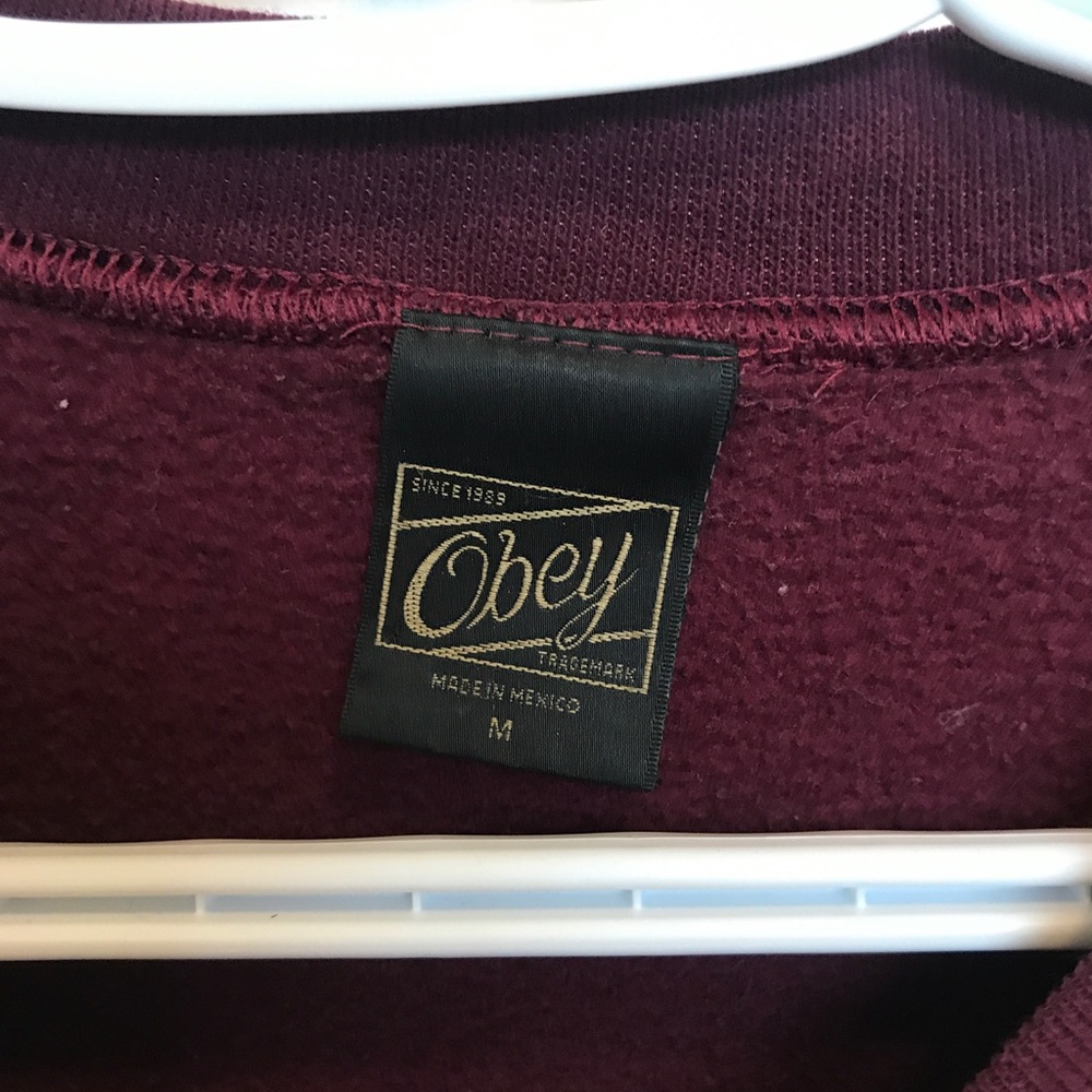 obey pullover - Picture 3 of 4
